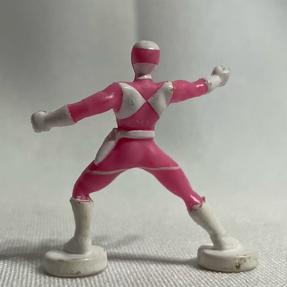 Micro Pink Power Ranger MMPR 1.25” figure - Picture 3 of 4